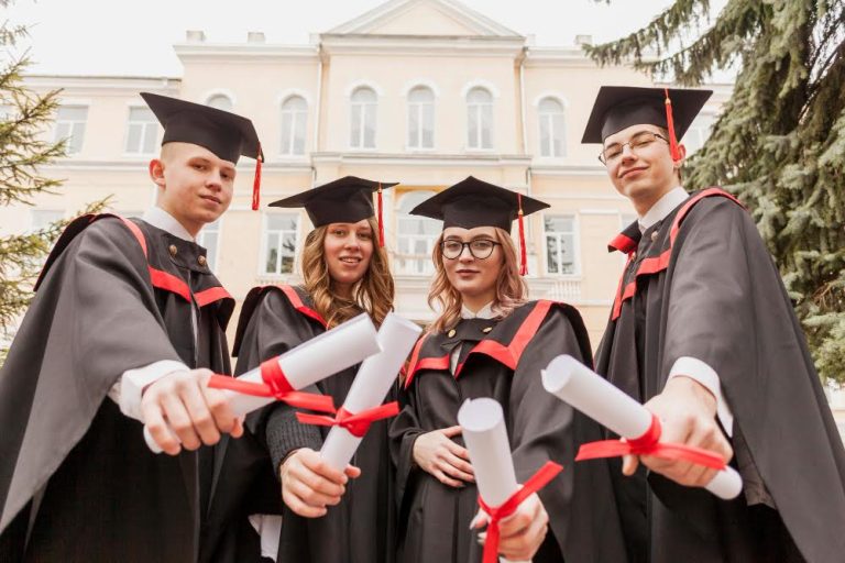 The Academic Value of an Online Honorary PhD Course
