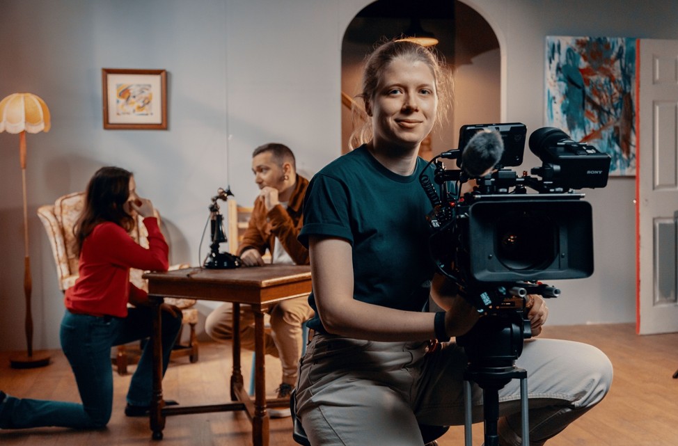 Film and Media Production Scholarship: Expert Insights for Successful Applications